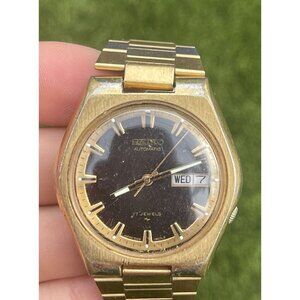 Vintage Seiko 7009- 8079 Watch 17 Jewels Automatic Day Date Running Gold Tone